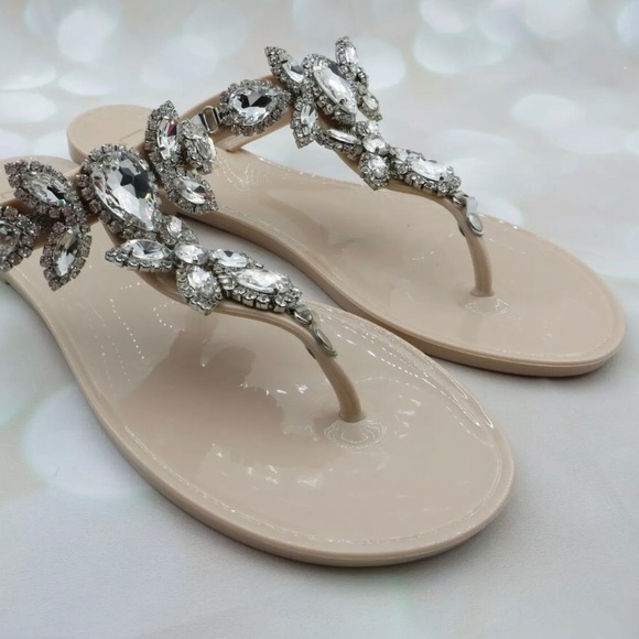 💎Women’s Beige Rhinestone Sandals💎 - Picture 3 of 5